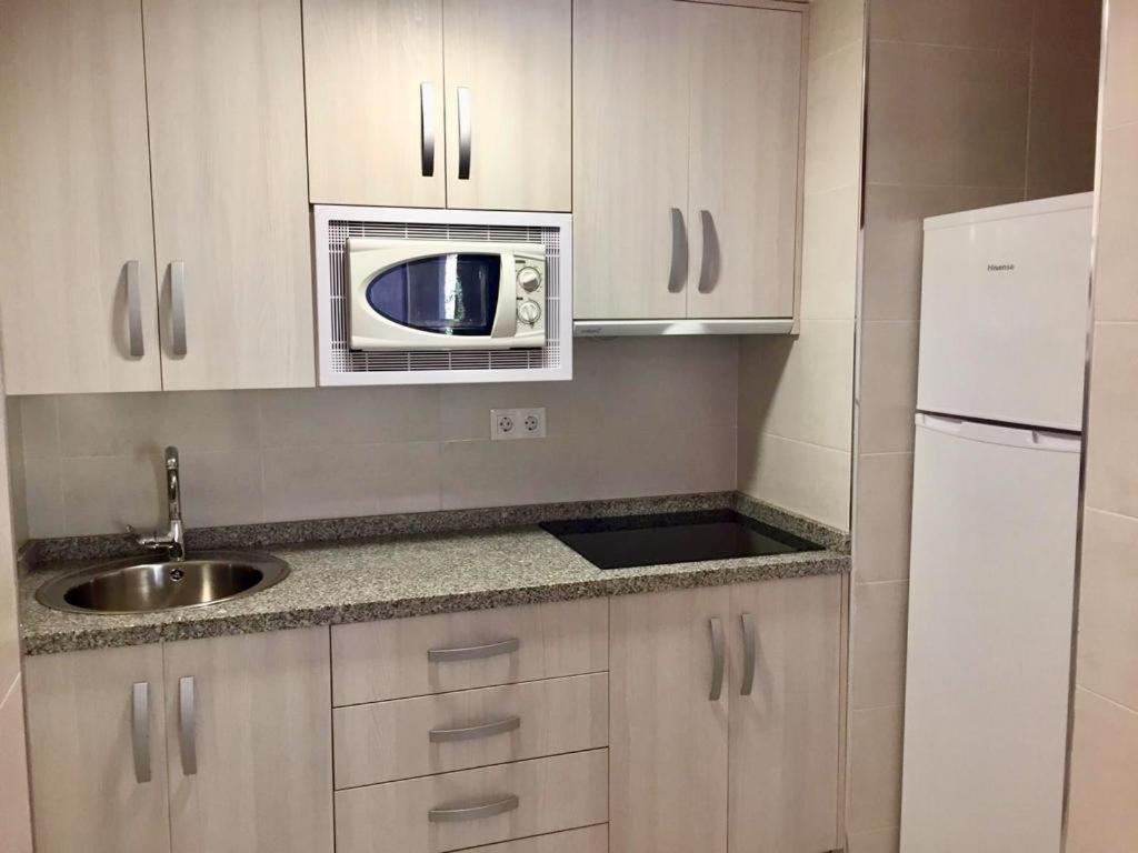 Apartamentos En Alquiler Chinasol Almuñécar Eksteriør bilde